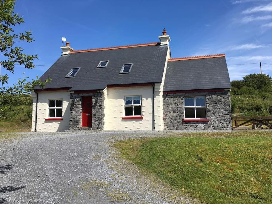 *Spacious Irish Cottage* Fanore Ngoại thất bức ảnh