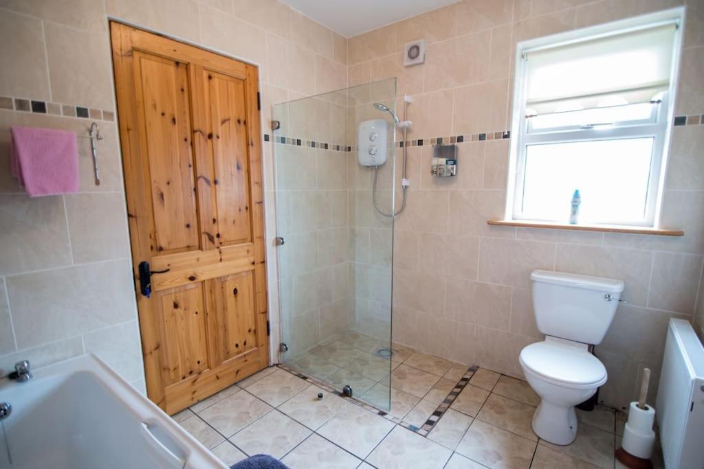 *Spacious Irish Cottage* Fanore Ngoại thất bức ảnh
