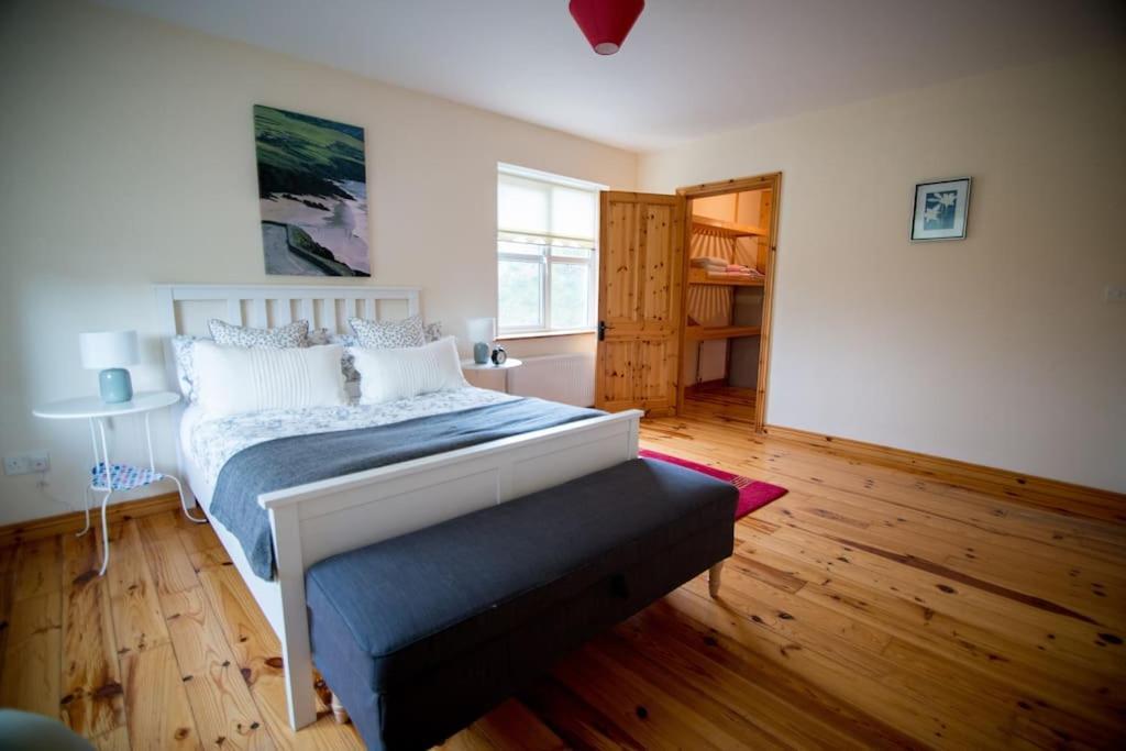 *Spacious Irish Cottage* Fanore Ngoại thất bức ảnh